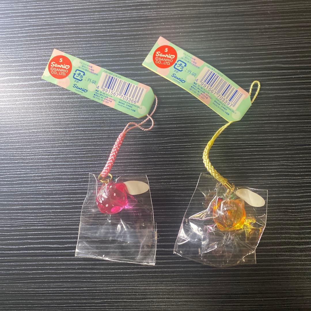 【未使用】ぽよよん　ハローキティ　フルーツバージョン　イチゴ　パイナップル