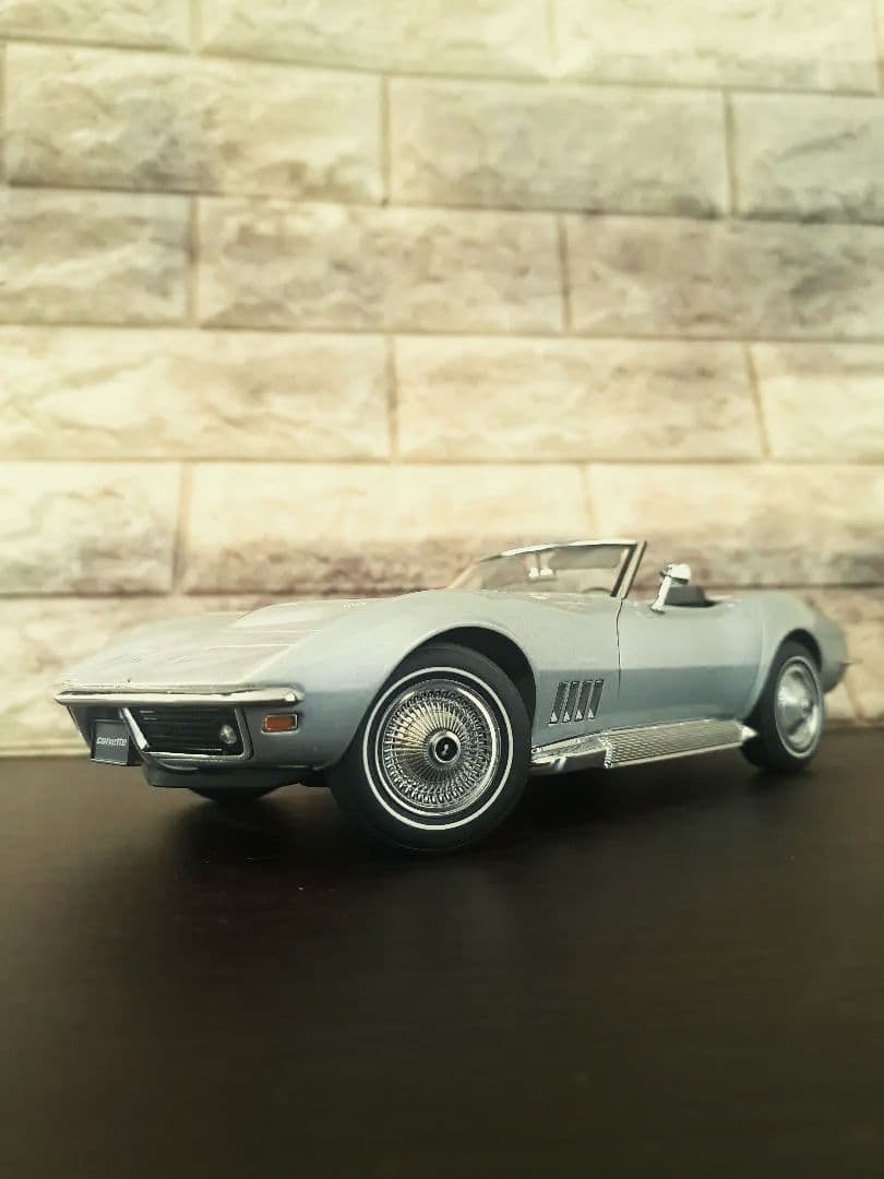 1/18 オートアート シボレーコルベットC3コンバーチブル