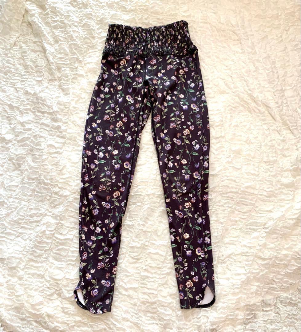 ⭐︎SUKALA スカーラ スプリングフラワーフレアブラトップ Sサイズセット