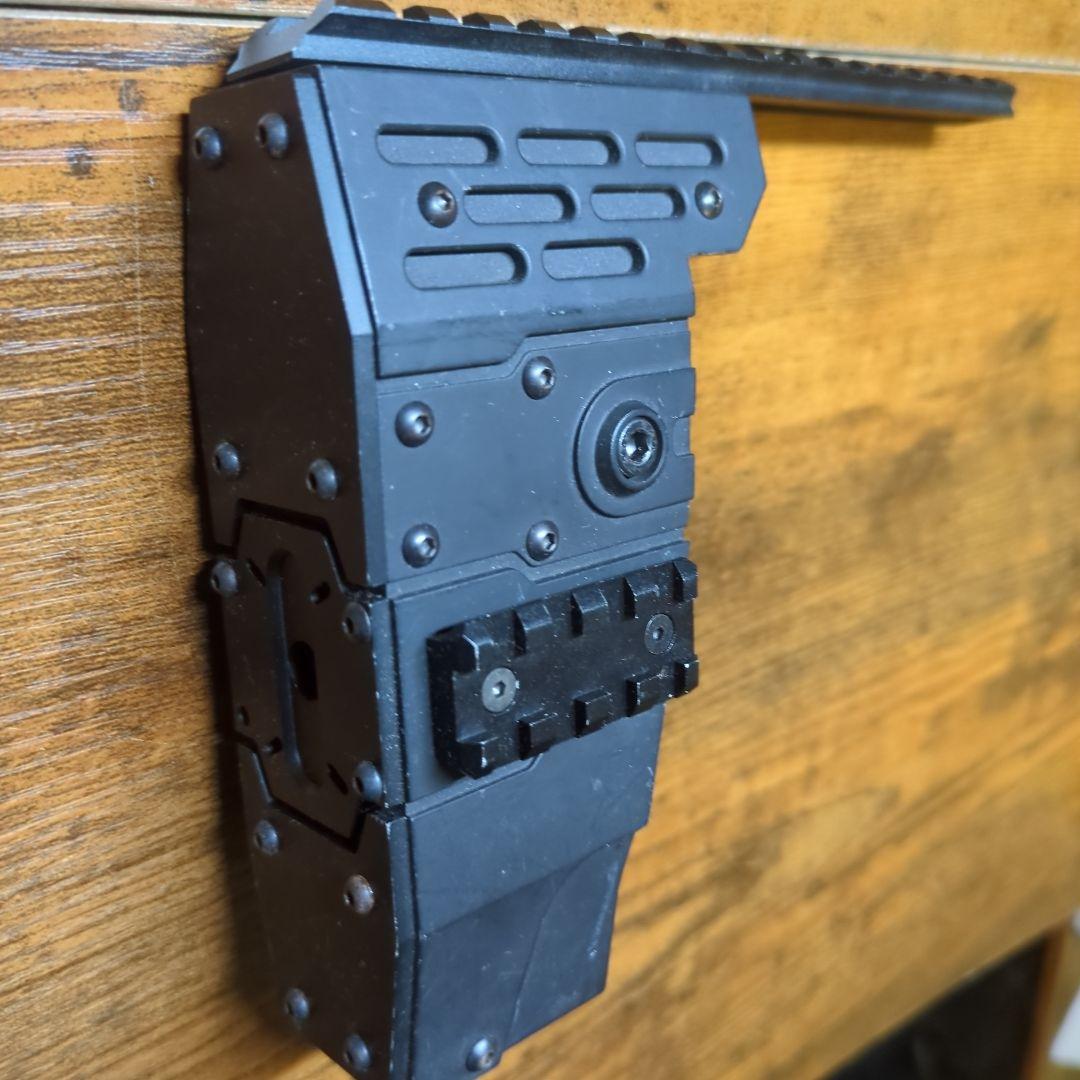 希少 P90 Laylax アーマードレイルシステム