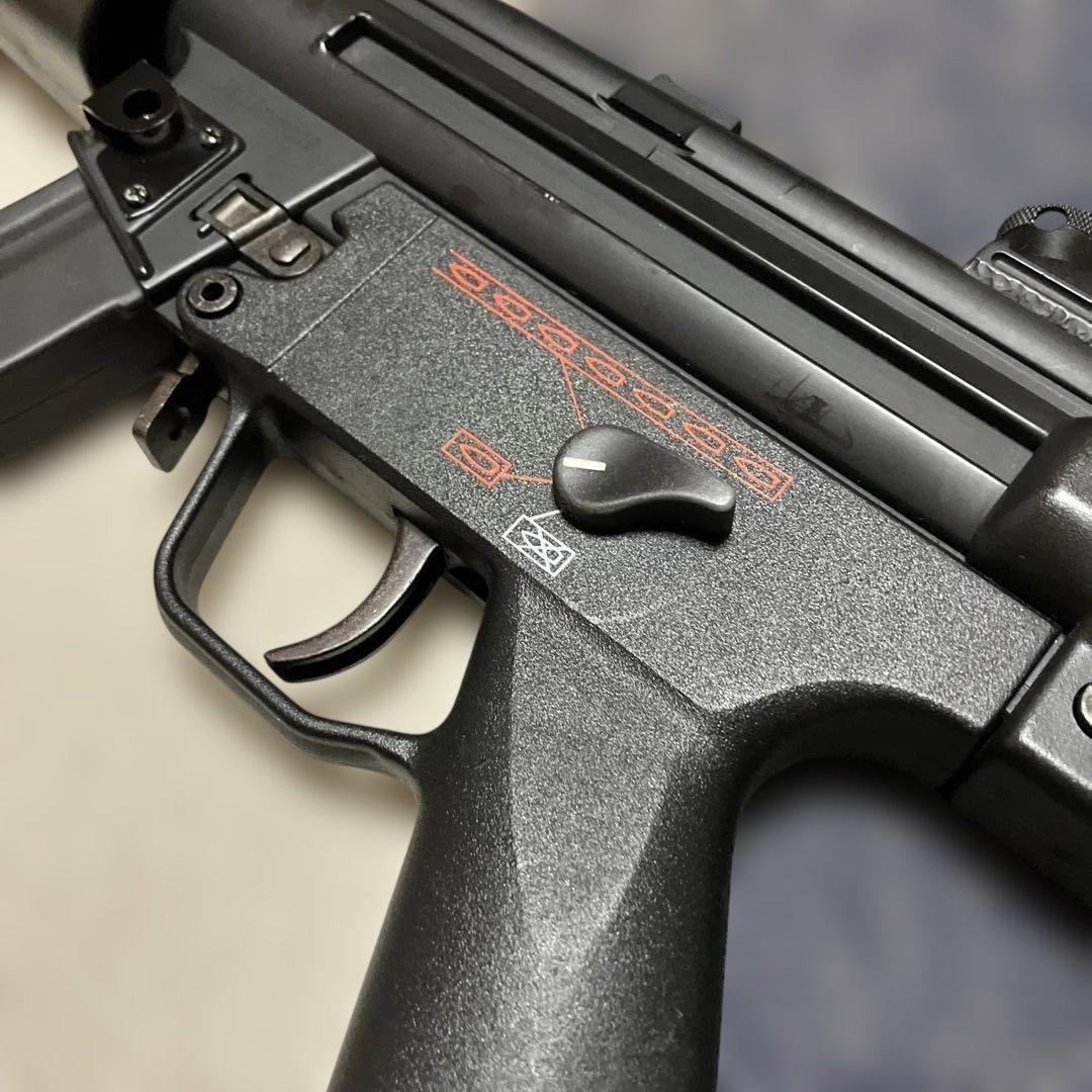 東京マルイ H&K MP5A4 電動ガン ※バッテリー劣化につき動作未確認