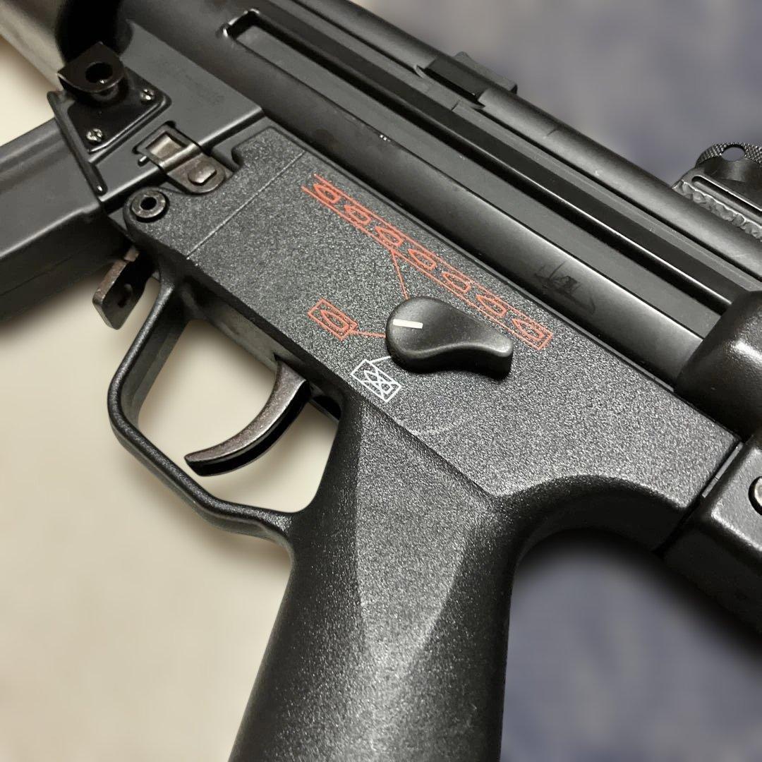 東京マルイ H&K MP5A4 電動ガン ※バッテリー劣化につき動作未確認