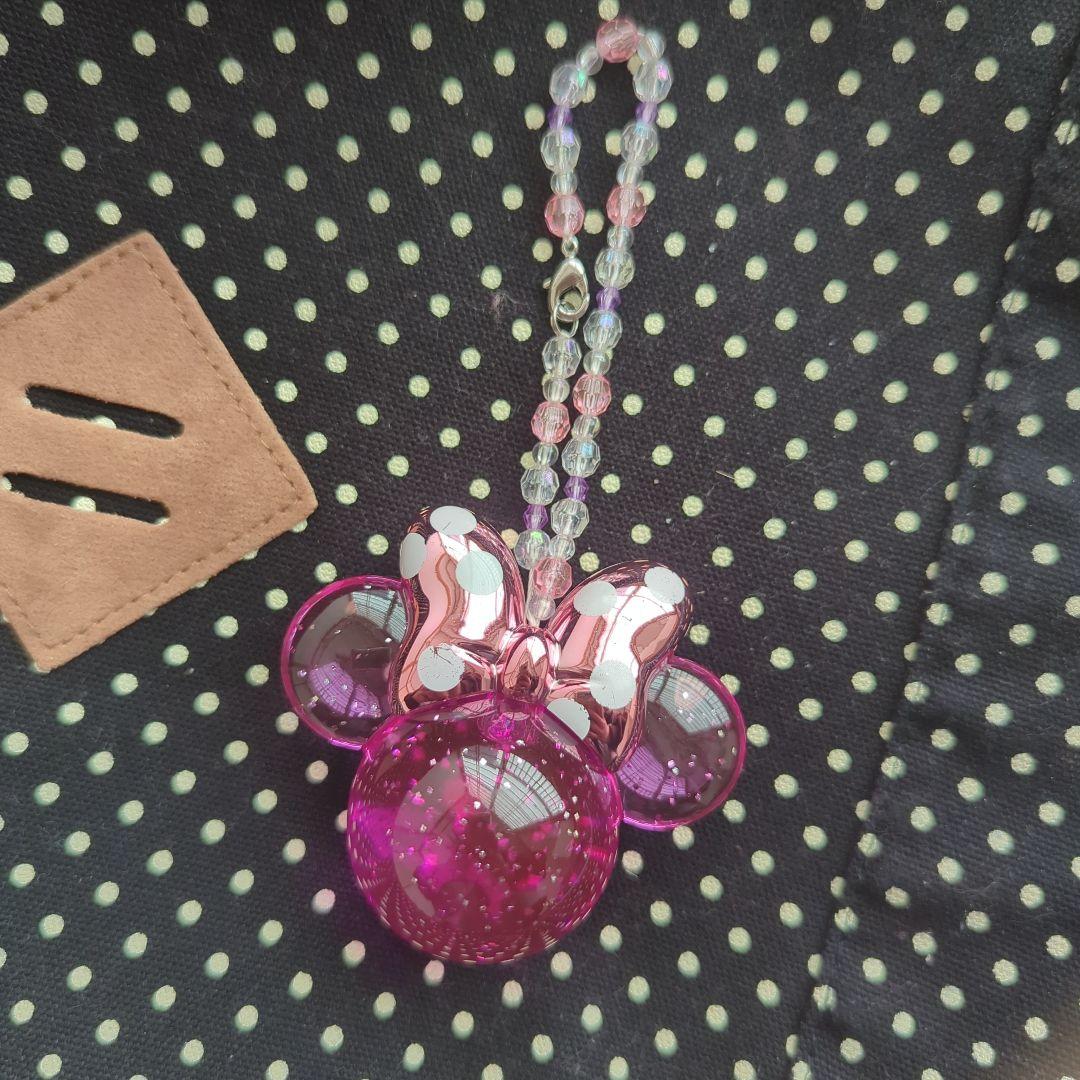 激レア!!!!!!!!!　ミニーマウス　光るおもちゃ　ストラップ　キーホルダー