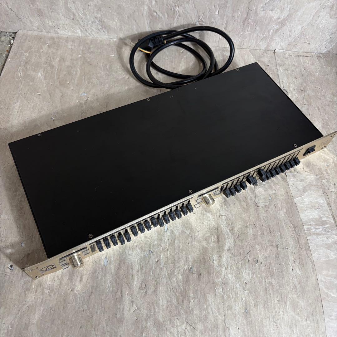 動作確認済済 Classic Pro CEQ1215 グラフィックイコライザー