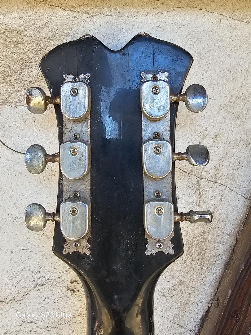 Aria Diamonds １９６７年頃？日本製　エレキギター サンバースト