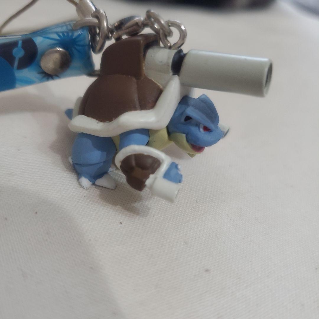 メガカメックス　ストラップ