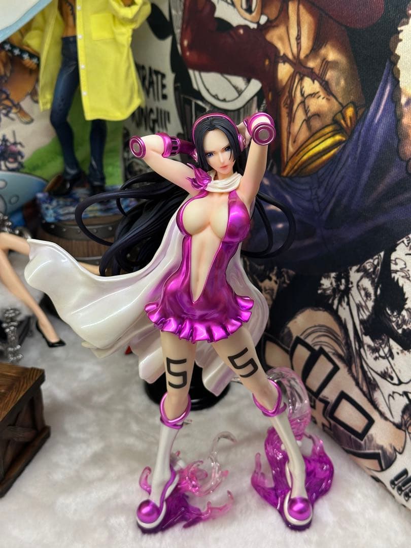 ワンピース フィギュア　ボア・ハンコック 女帝 ガレージキット