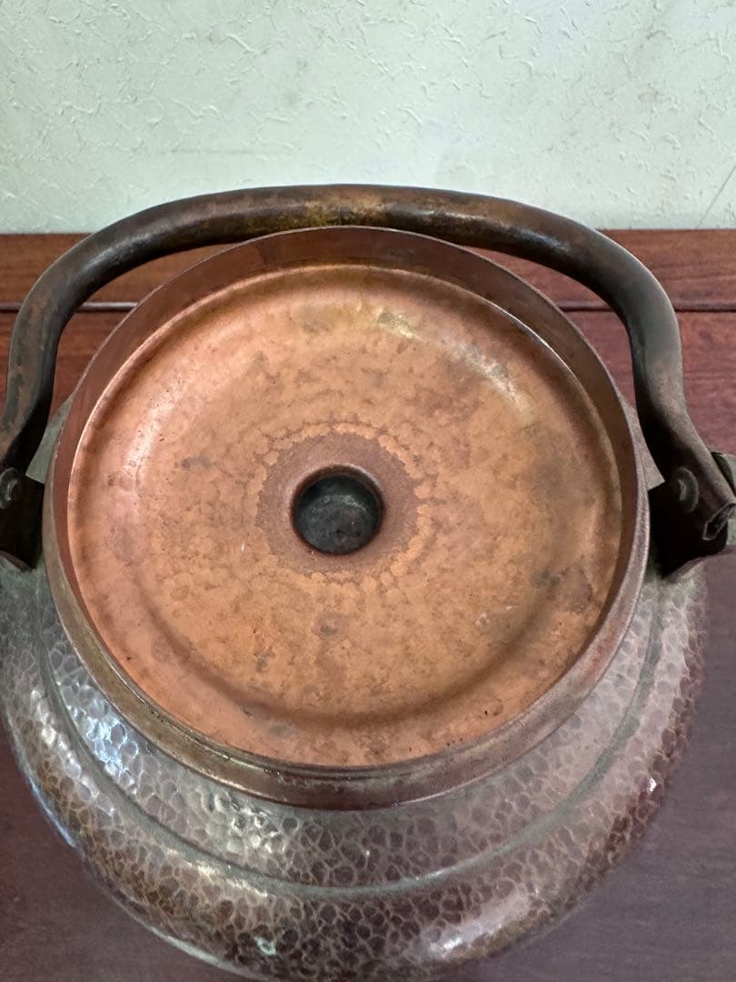 山川堂製　銅製　やかん　職人手作り　アンティーク銅本体は槌目して作られ　茶道