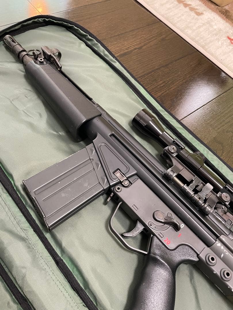 東京マルイ電動ガン MC51 スコープ付＋ガンケース
