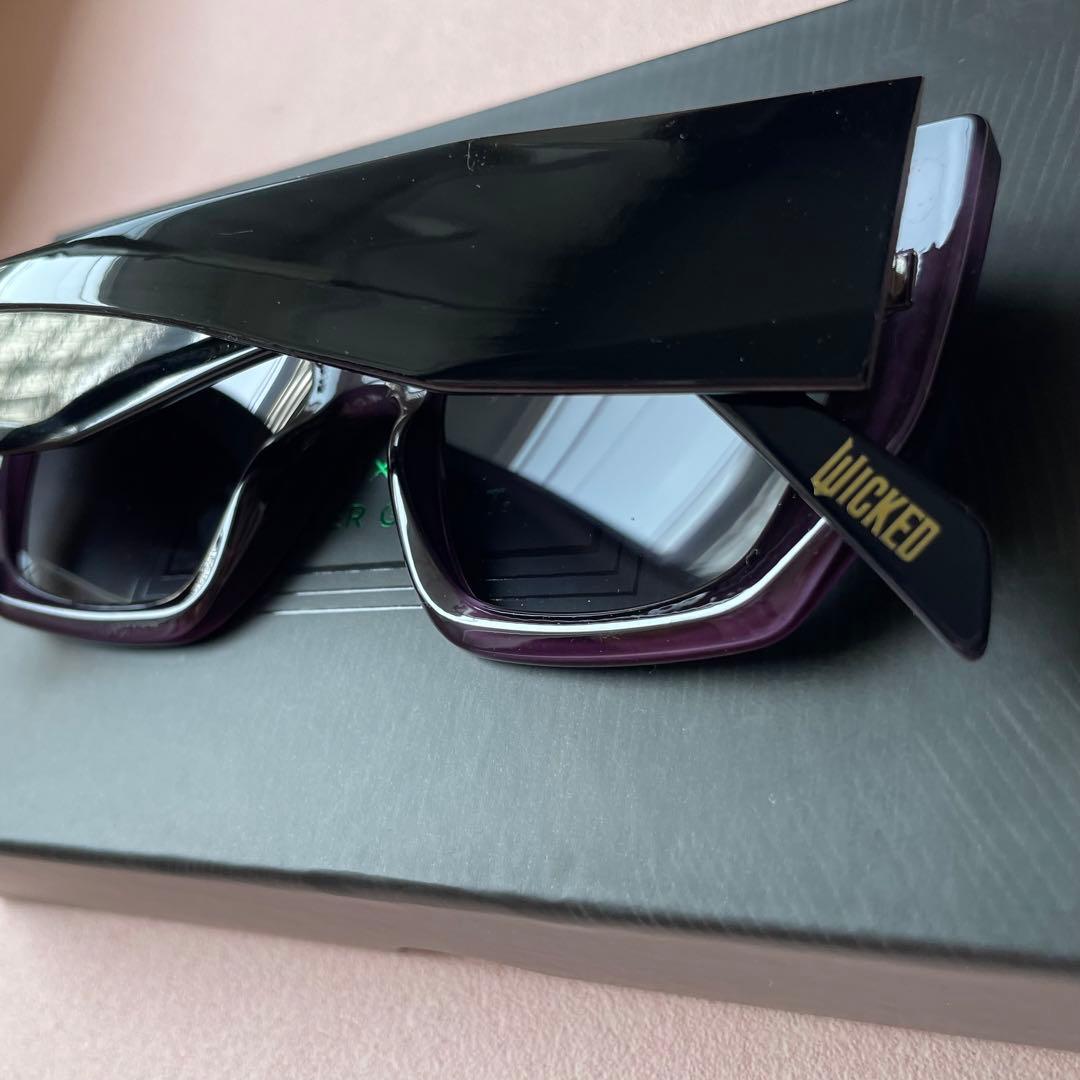 限定品★ウィキッド ふたりの魔女　エルファバ　サングラス　日本未発売　一点限り★