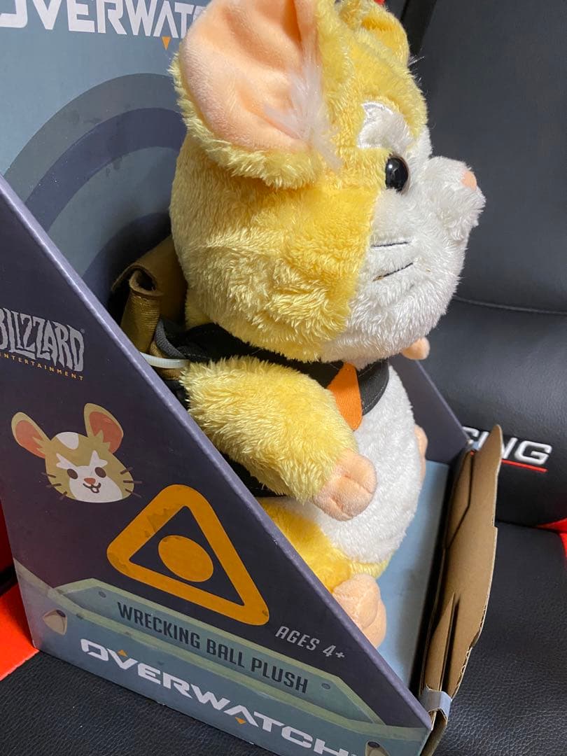 オーバーウォッチ　レッキングボール　ぬいぐるみ