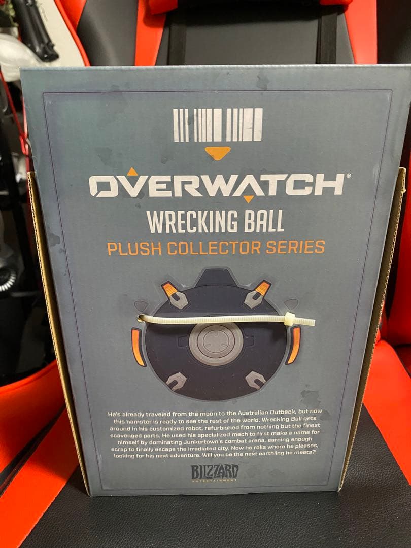 オーバーウォッチ　レッキングボール　ぬいぐるみ