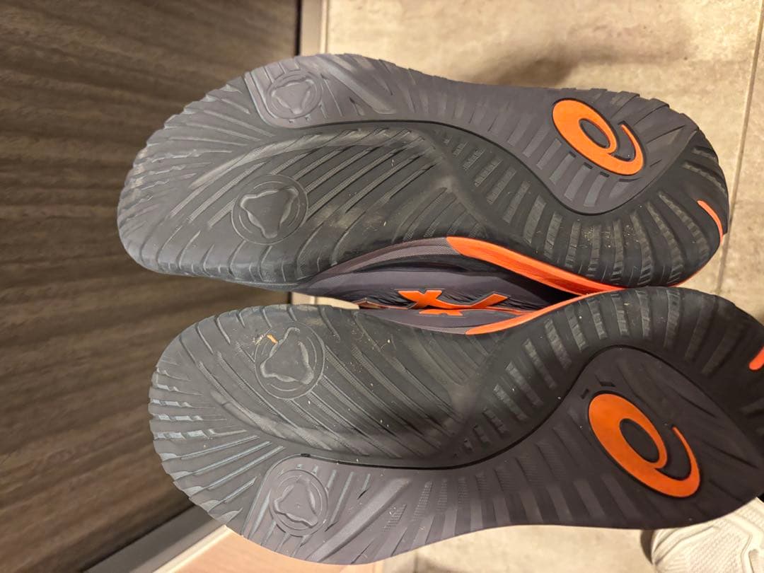 1度のみ試し履き　ASICS テニスシューズ GEL-RESOLUTION X