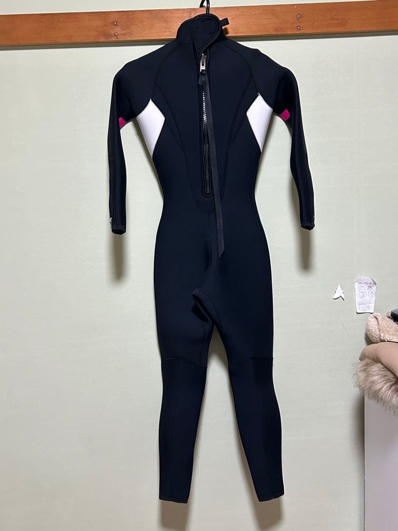 TUSAフルスーツ ウェットスーツ 黒 ピンク