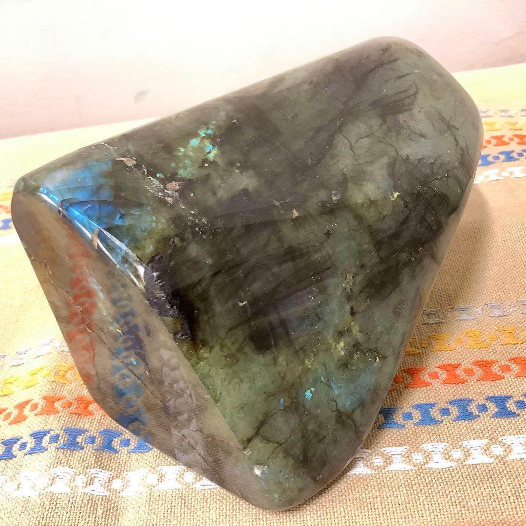 【前世の記憶、魂の学び】特大サイズ！天然石 ラブラドライト 原石置き物