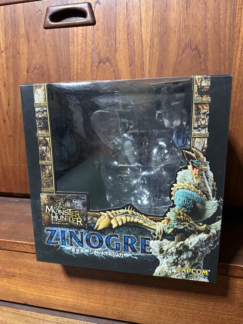 モンスターハンター クリエイターズモデル　雷狼竜　ジンオウガ　 フィギュア