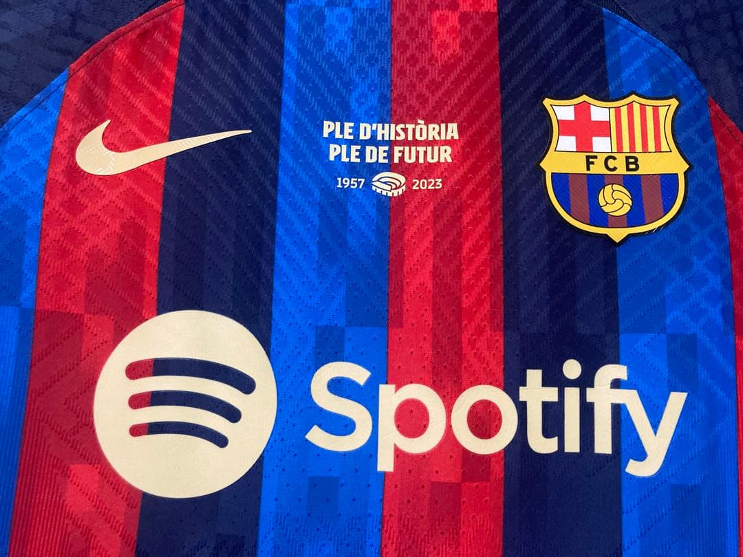 【正規品】レヴァンドフスキ　バルセロナ　22/23ホームオーセンティック