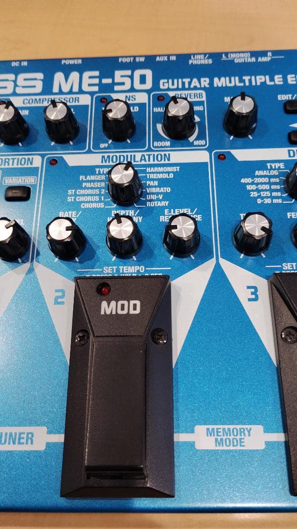 【箱・取説付】BOSS ME-50 マルチエフェクター