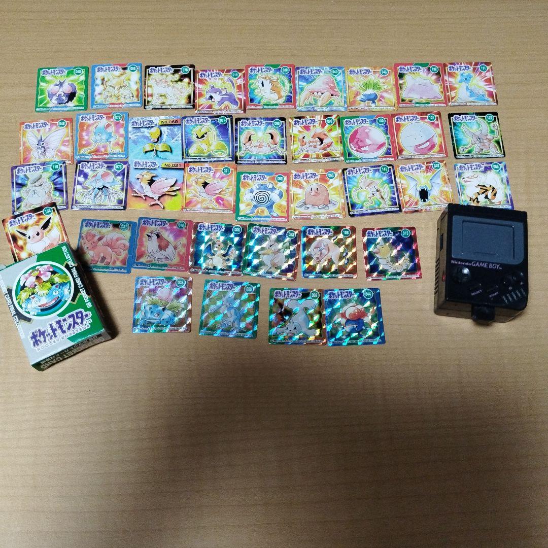 【当時物】GAMEBOY型　おもちゃ　リザードンなど38枚ミニカード付　ポケモン