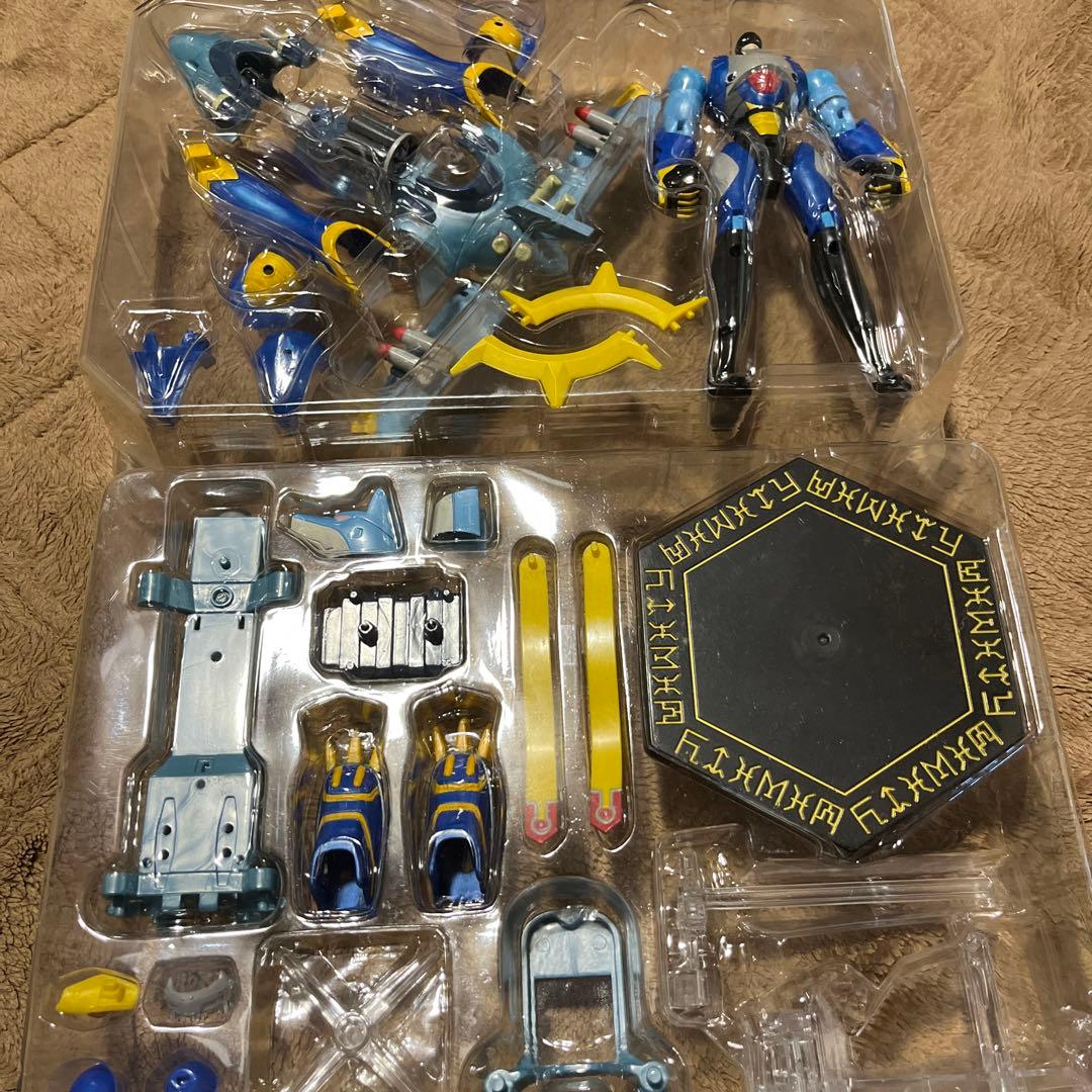 デジモンフロンティア　￼カイゼルグレイモン　マグナガルルモン