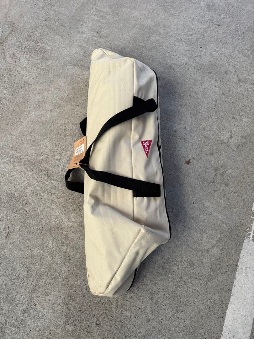 折りたたみテーブル 120cm x 80cm