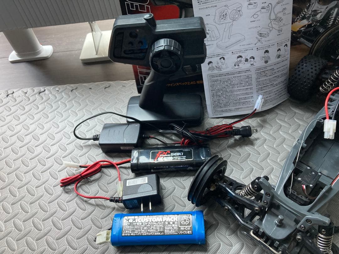 タミヤ　レーシングファイター　ラジコン　セット　未塗装品　DT-03