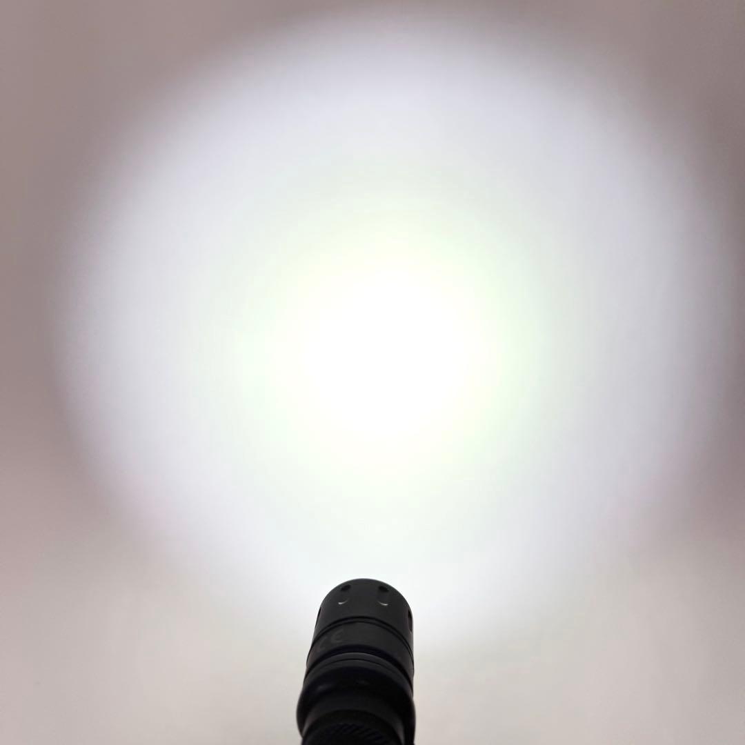 【動作良好✨】シュアファイア SUREFIRE E2T-MV TACTICAN