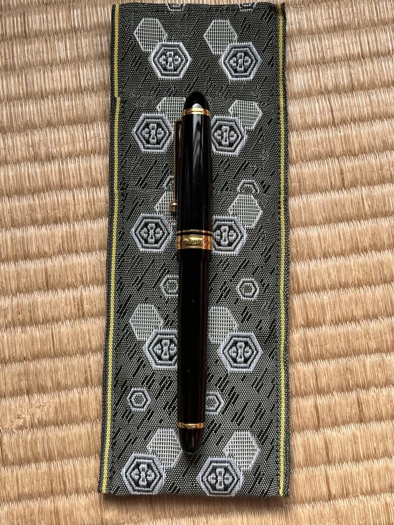 9時まで特別割引！パイロット　PILOT CUSTOM 743 万年筆