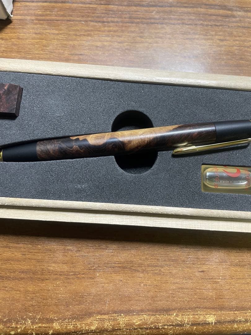 野原工芸　ローズウッドこぶ杢紫白　旧型シャープペンシル