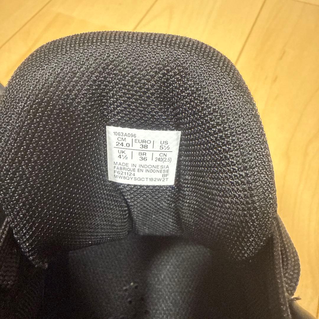 アシックス　ゲルフープV17 黒　ブラック