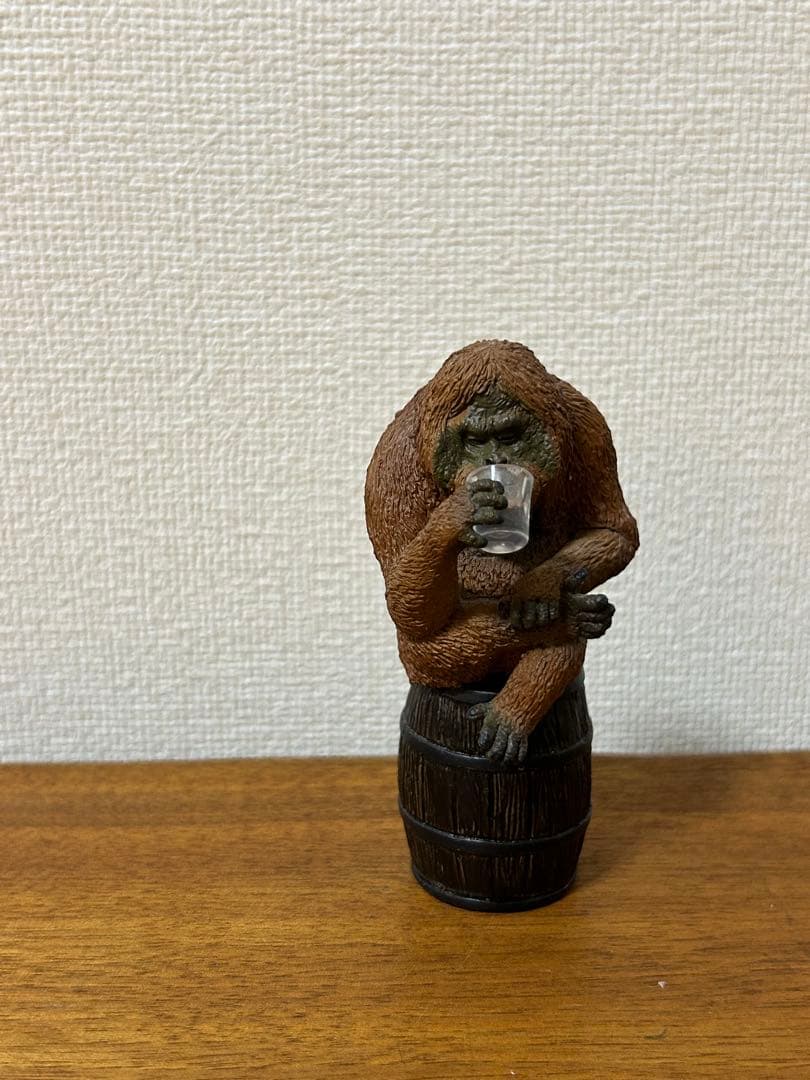 オランウータン フィギュア　朝隈俊男 ほろ酔いシリーズ