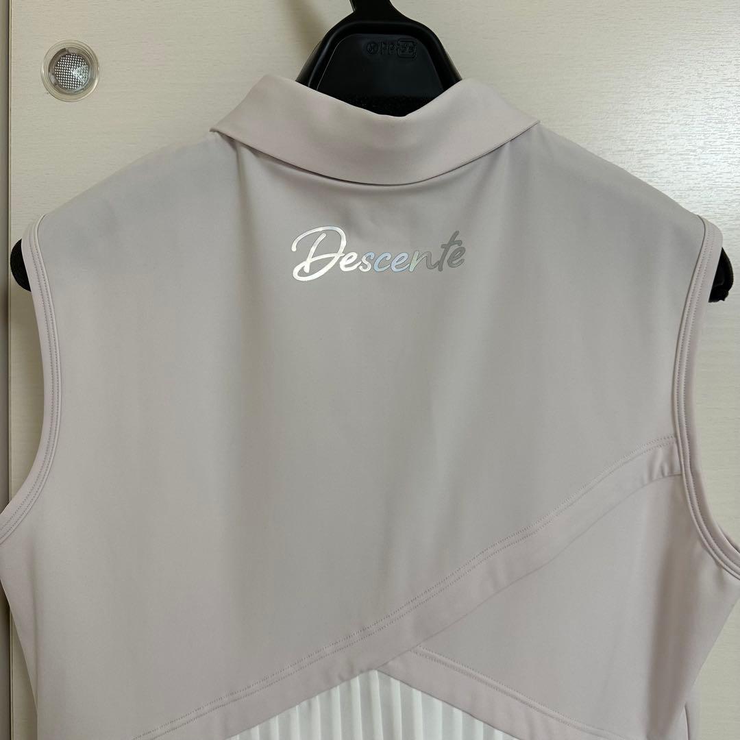 デサントゴルフ ノースリーブ シャツ プリーツ レディースLサイズ　未使用