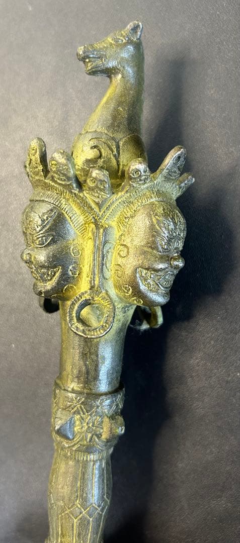 西藏チベット古銅三面馬頭金剛降魔杵 縁起物　工芸品 美術品 風水置物 旧家蔵出し