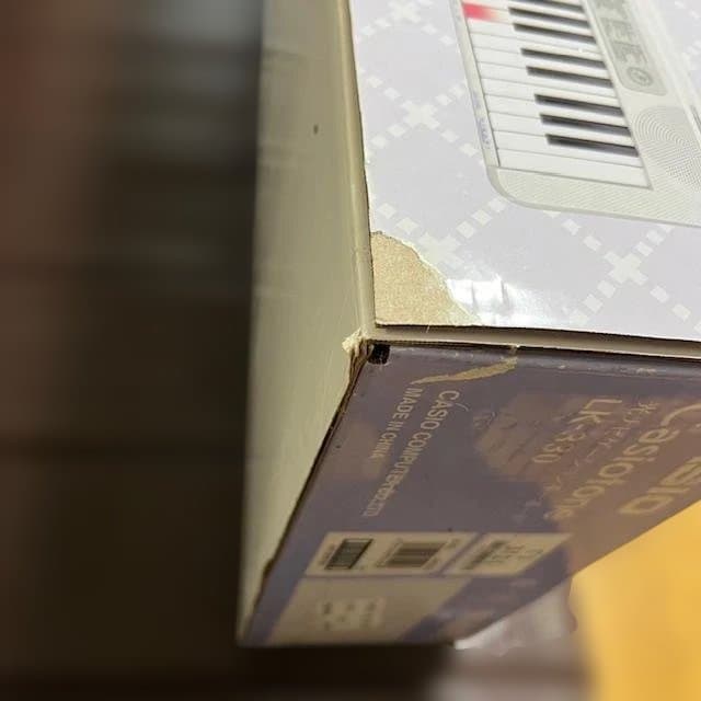 カシオ LK-330 Casiotone 光ナビゲーションキーボード LK330