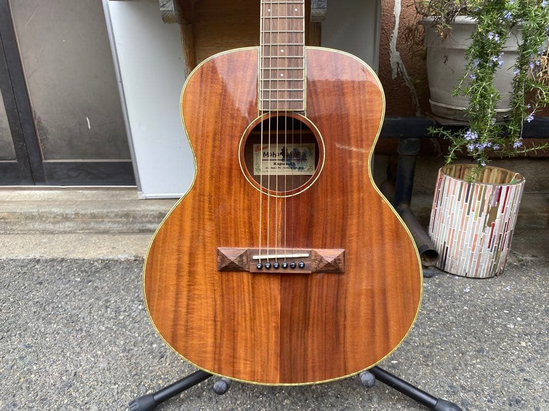 maha kara kapua-48 アコースティックギター　中古品