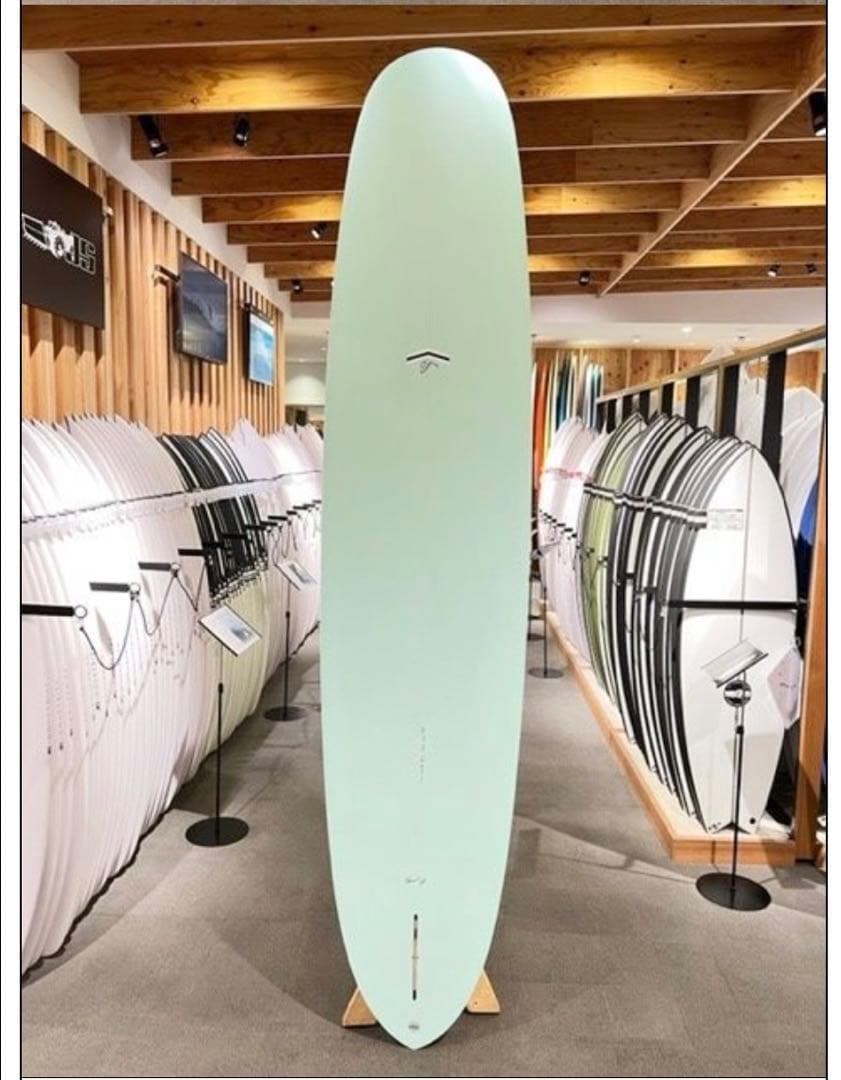 THUNDERBOLTネオクラシック 10’ 未使用品