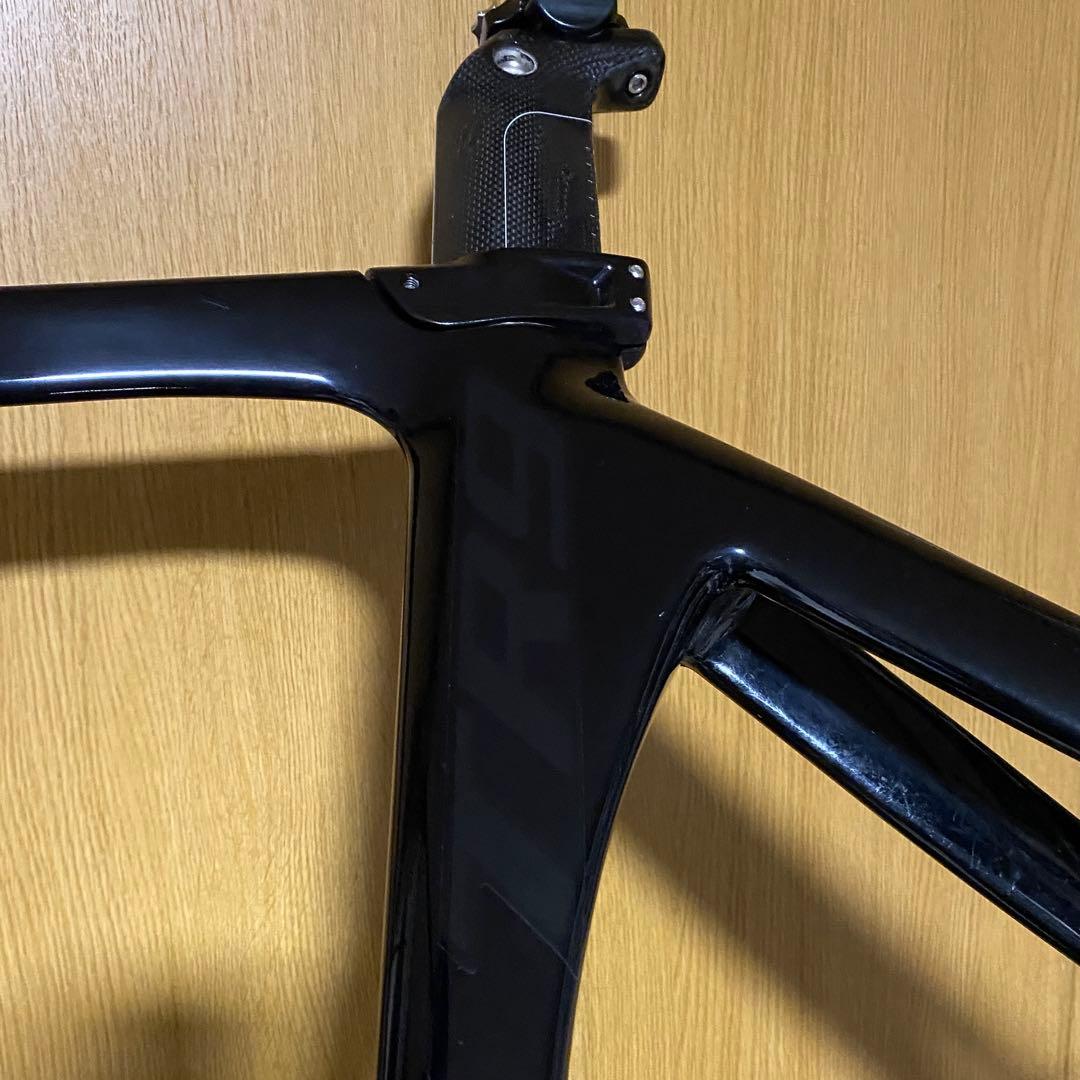 アンカーTR9 SSサイズ カーボントラックバイクフレーム ブラック