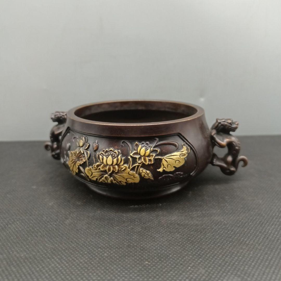 銅器 貔貅ふたつ耳蓮花葉香炉 仏堂供養炉 挿し香炉 香道具 装飾品 工芸品 置物
