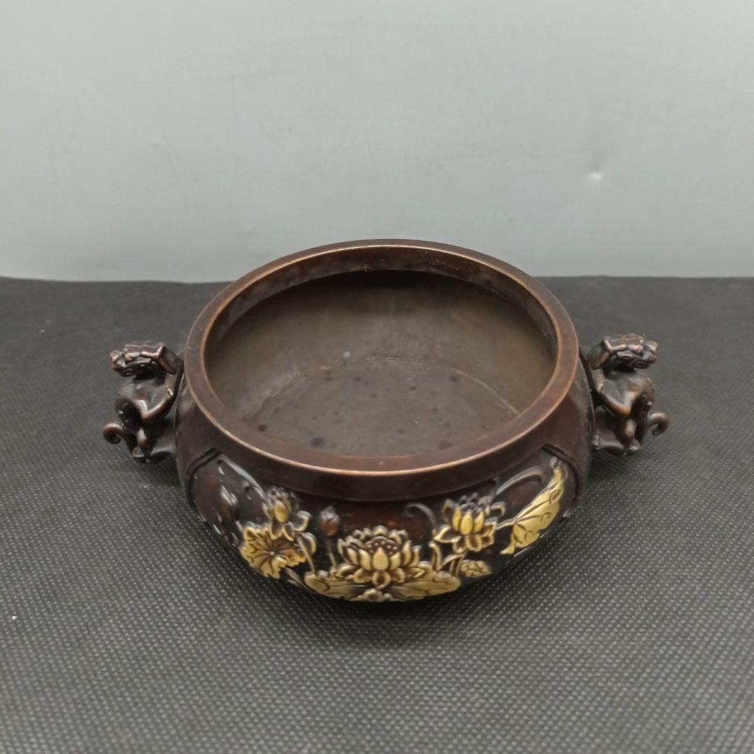 銅器 貔貅ふたつ耳蓮花葉香炉 仏堂供養炉 挿し香炉 香道具 装飾品 工芸品 置物