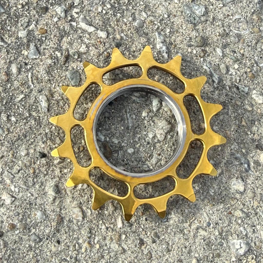 NOVACORONAノバコローナ64チタン16Tコグ