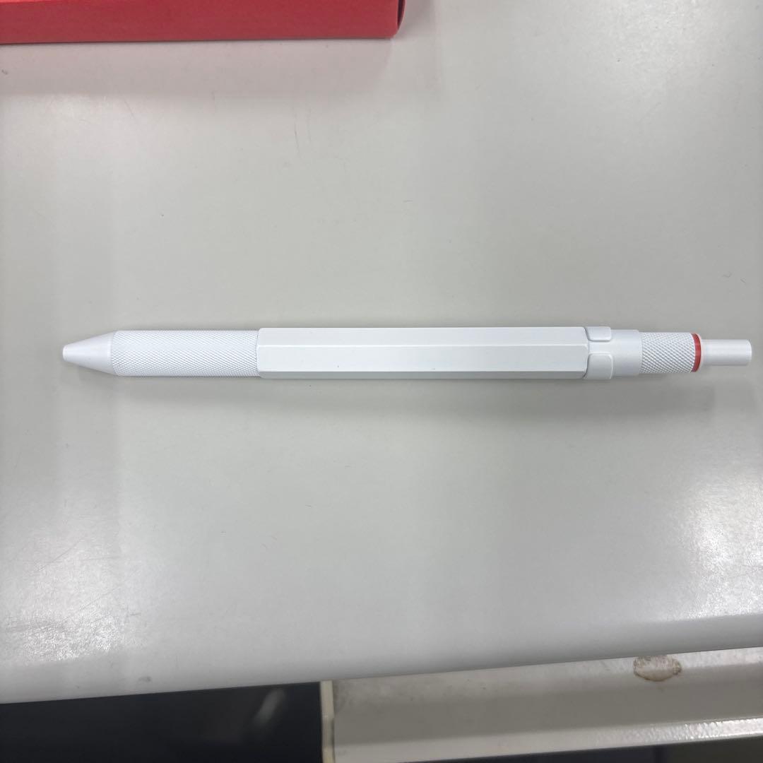 ロットリング　ホルベイン　3in1