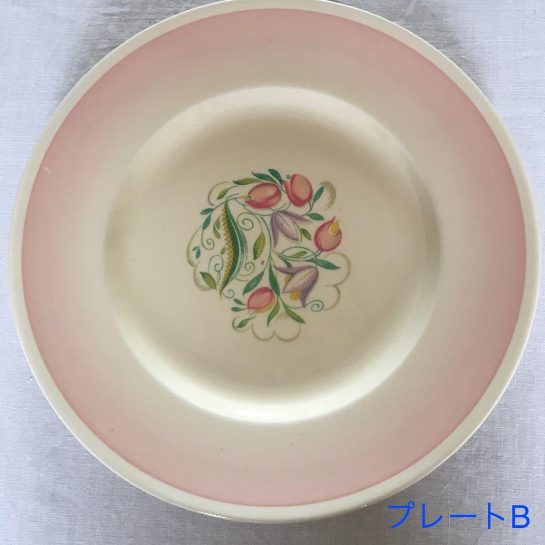 スージークーパー ドレスデン スプレイ トリオ ピンクカップ&ソーサー