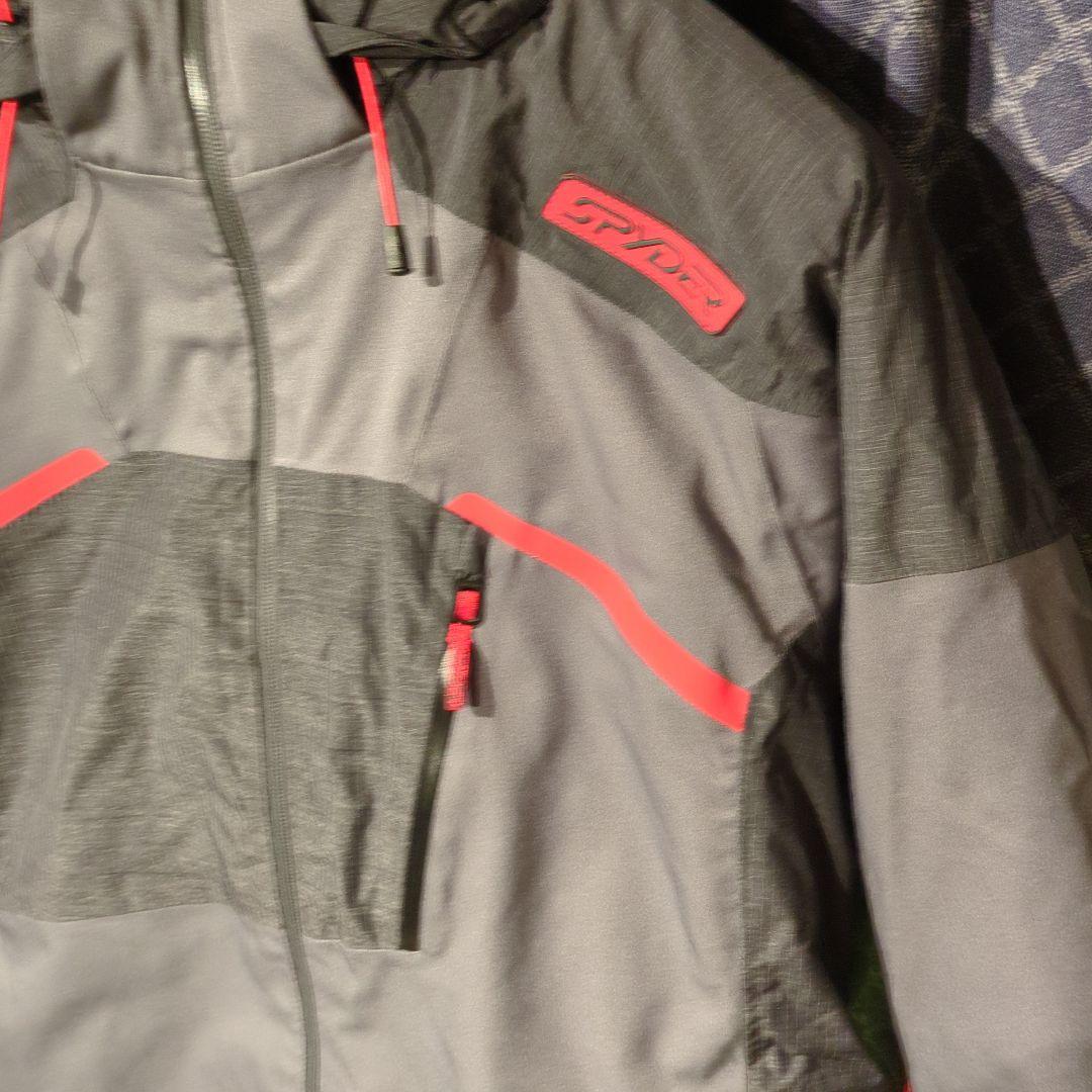 スパイダー　写真