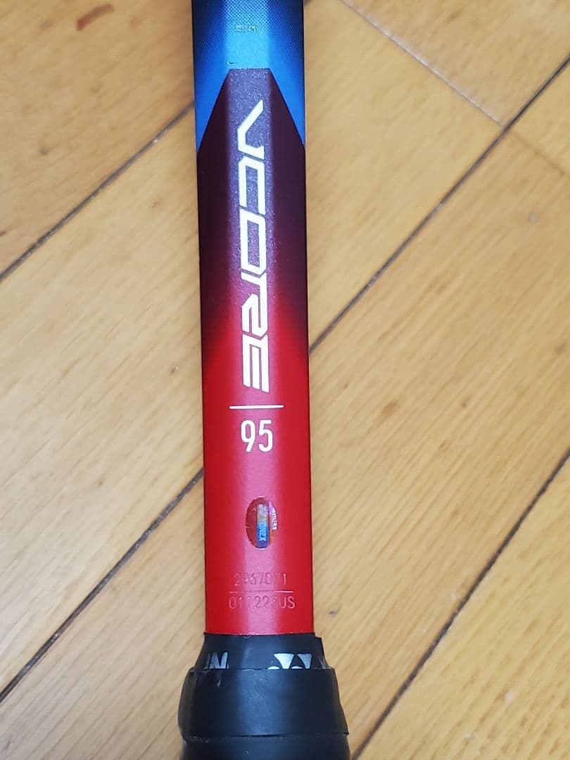 YONEX　VCORE95　2023