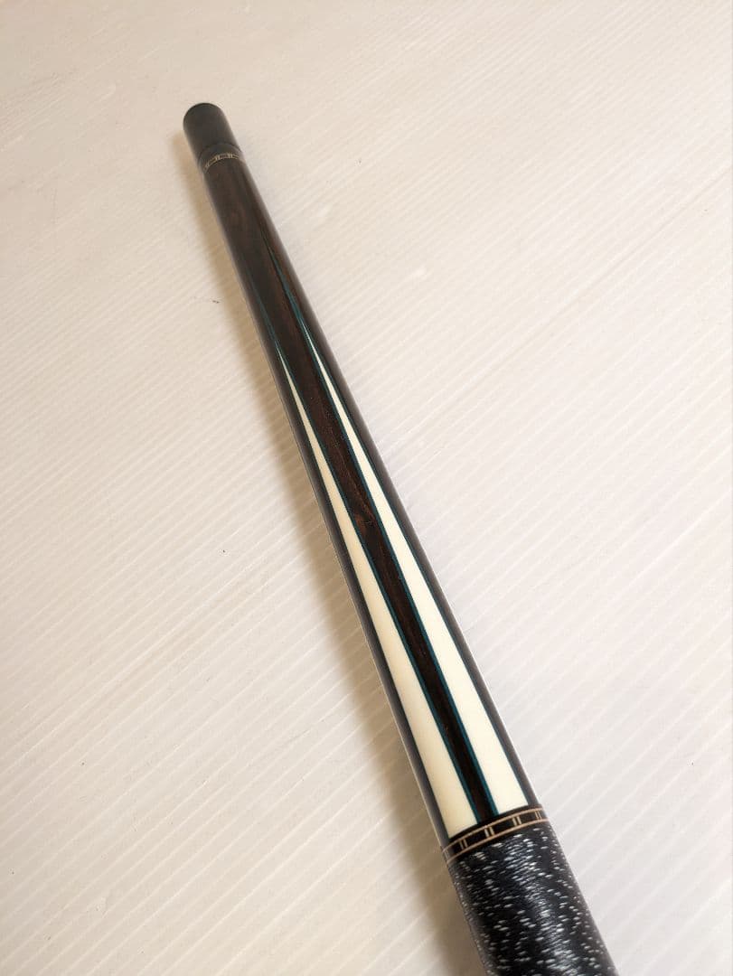 Adam　アダム　ビリヤードキュー