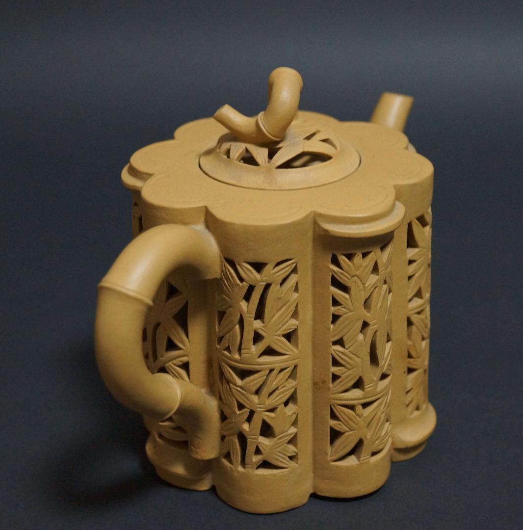 中国宜興 名工 範澤春作 細工透かし彫り『竹彫鏤空』 造形紫砂壺 朱泥急須