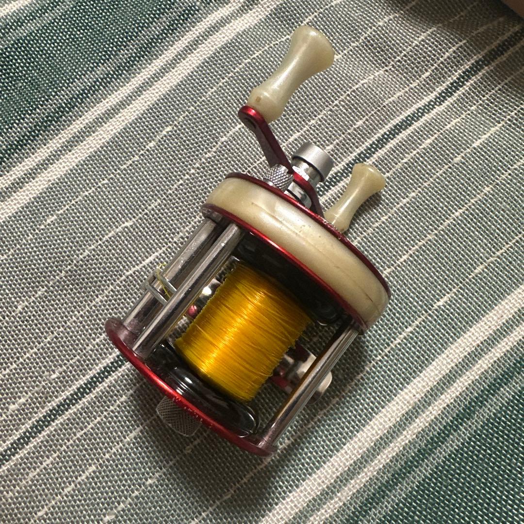 Ambassadeur 1750 A リール