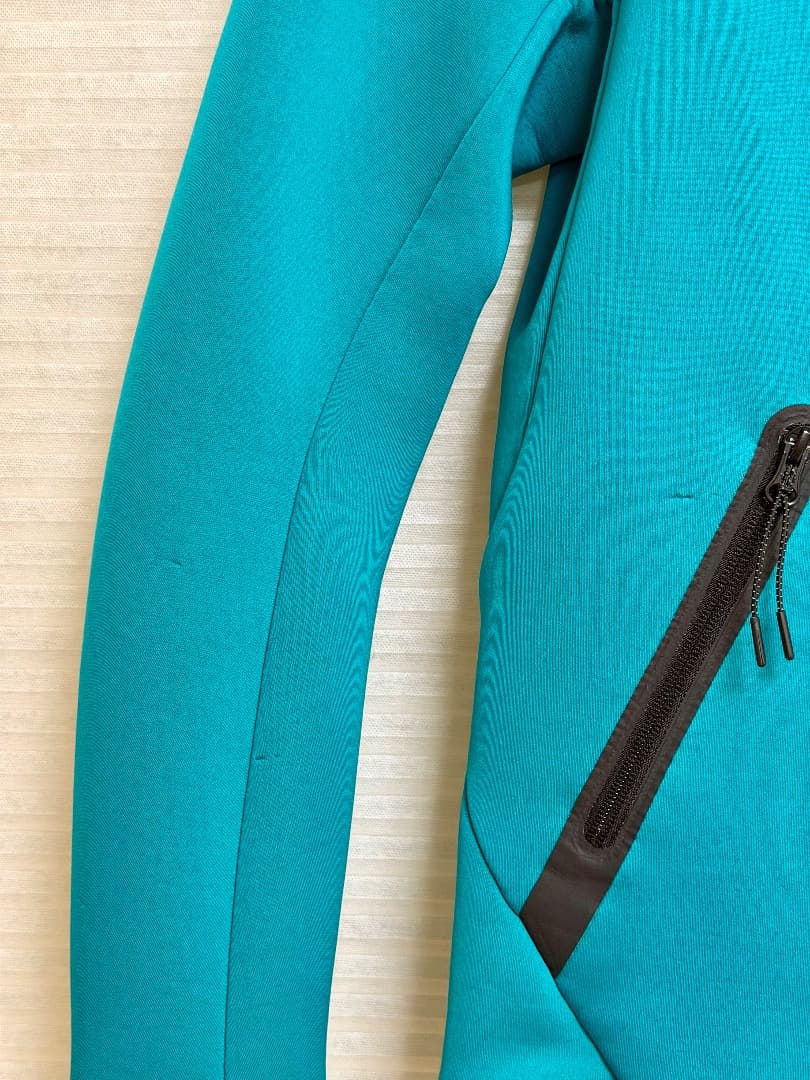 Therma Sphere Max トレーニングジャケット パーカー パンツ