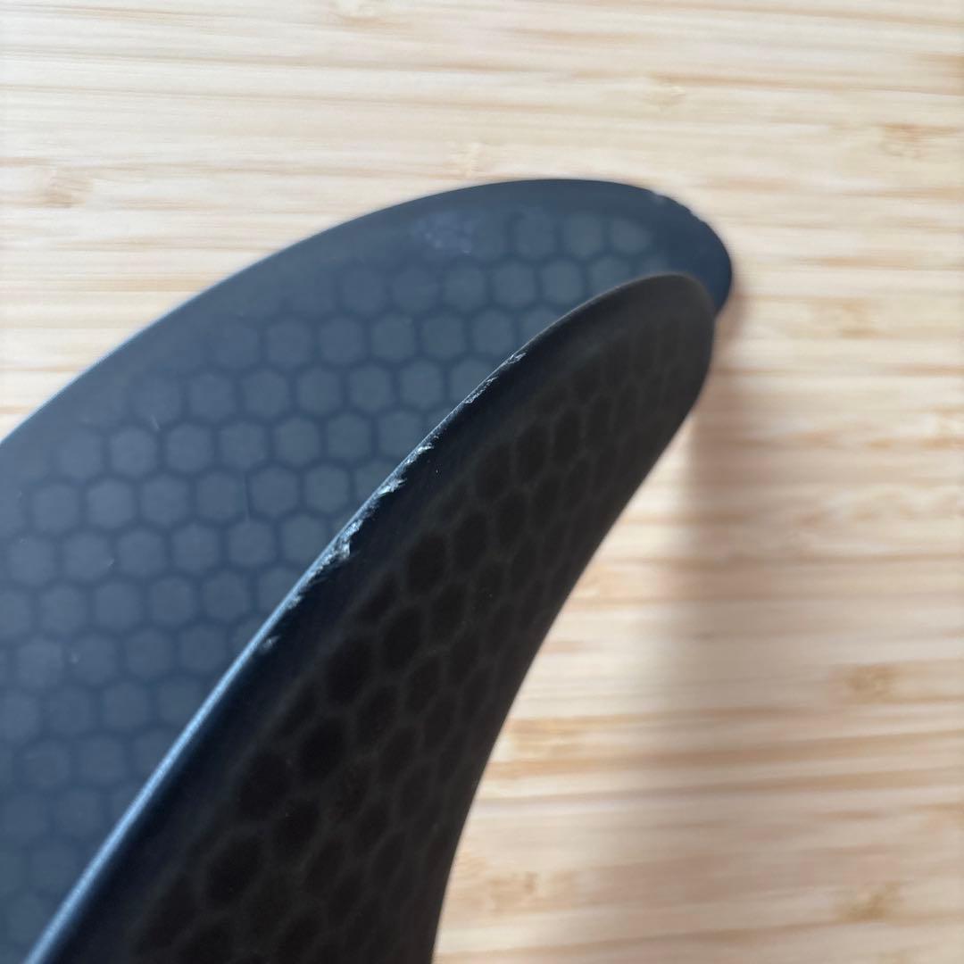 Captain Fin Tyler Warren ツインフィン　キラ