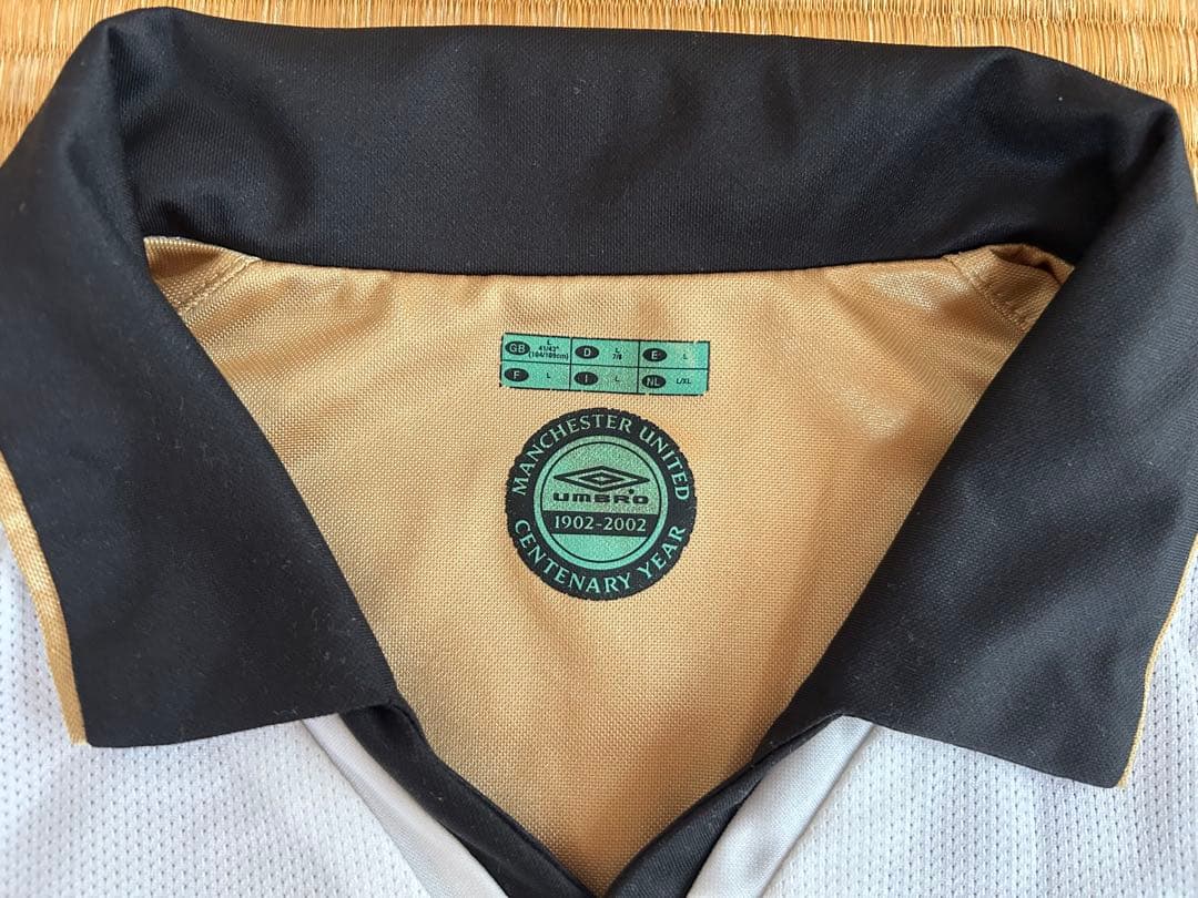 正規品　マンチェスターユナイテッド　100周年記念ユニフォーム　カントナ